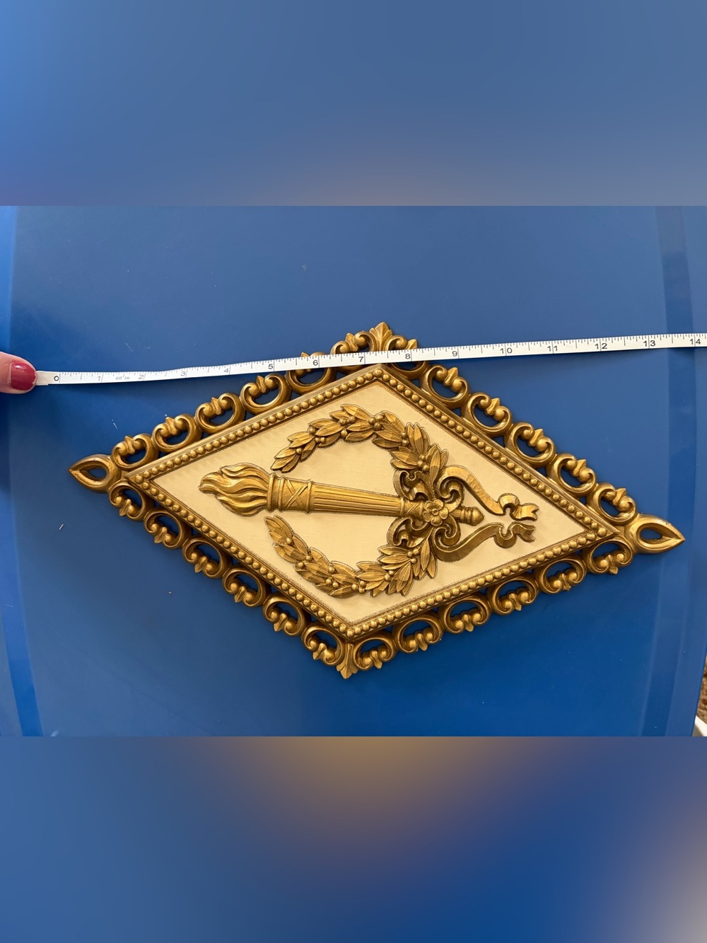 Vintage MCM Homco Gold and Cream Ornate Medallion Wall Plaque Pair 1971 - Picture 4 of 6